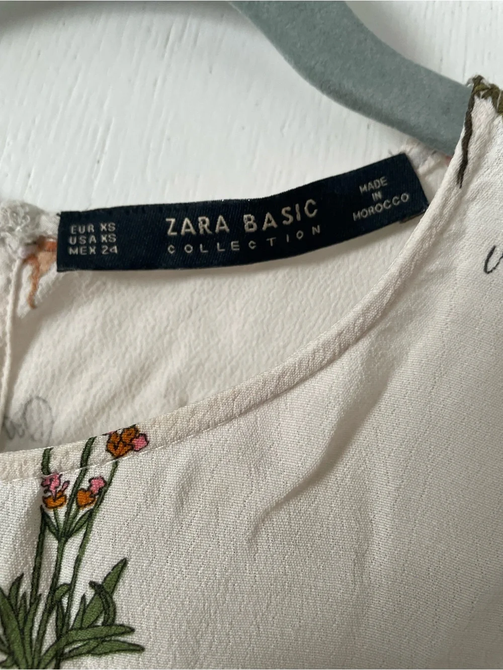 Zara Cream Floral Long-Sleeve Blouse
